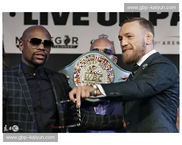 《当金钱撞击狂妄：梅威瑟与麦格雷戈，那场颠覆世界的十亿美金博弈》